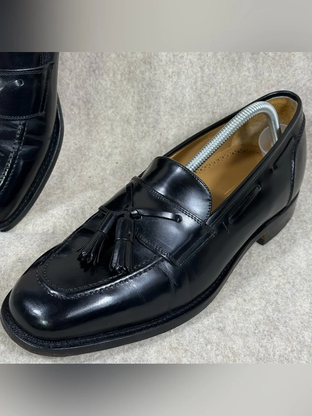 Vintage Johnston and Murphy “Limited” Black Leather Tassel Loafers Men’s Sz 9.5
